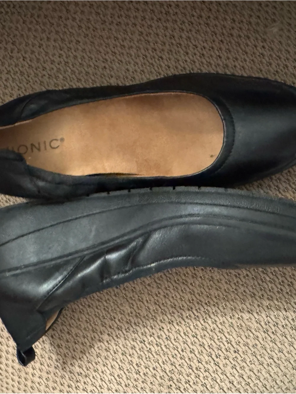 Vionic classic black